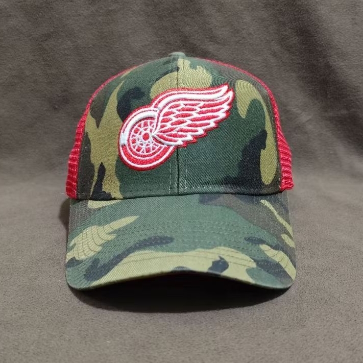 NHL Detroit Red Wings Camo Trucker Hat
