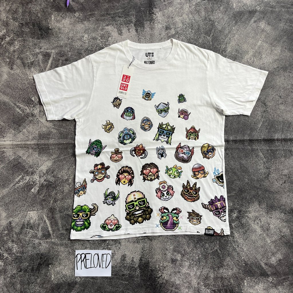 Tshirt Uniqlo UT x Blizzard Kaos Putih ukuran XL
