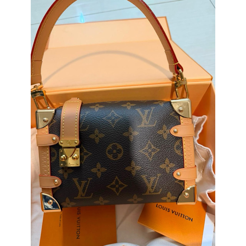 Loui*s Vuitton / LV Side Trunk Bag Monogram Microchip PM Size 2025 (bag code: M46815)