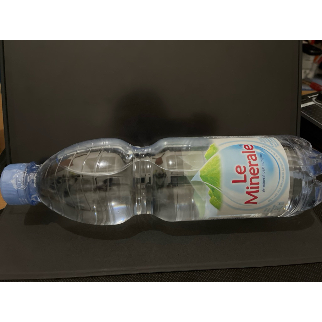 Le Mineral ( air mineral pegunungan ) 600ml