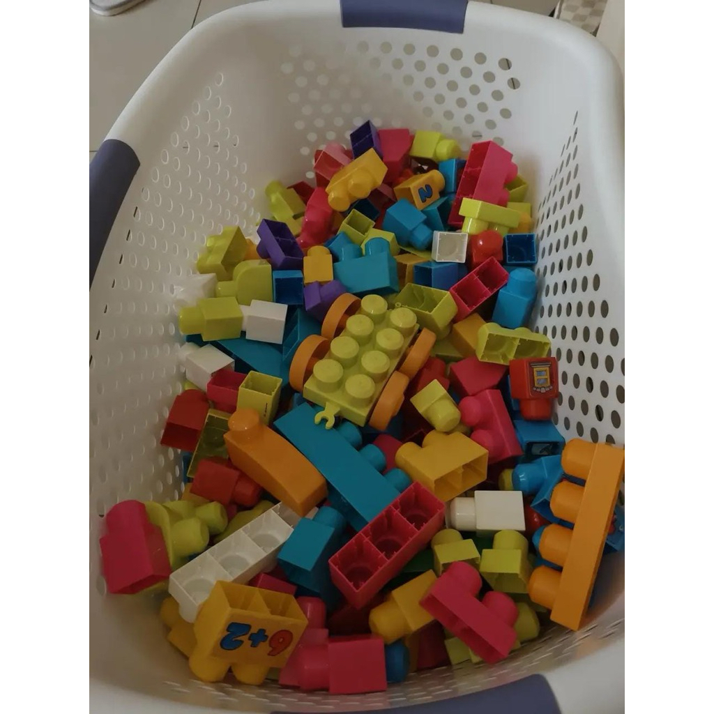 Mainan anak MEGABLOKS FISHER PRICE