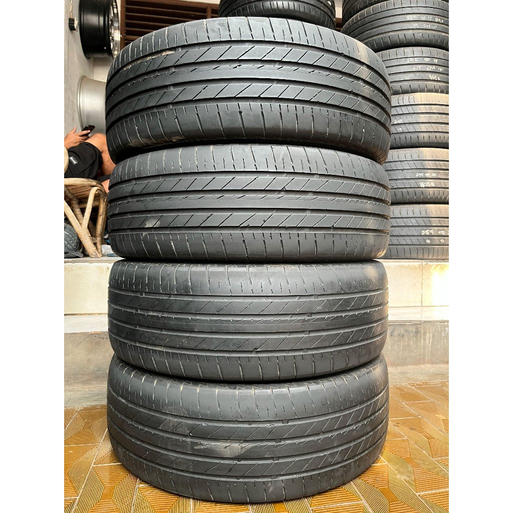 Ban Bridgestone Turanza T005A  215 55 r18 4Pcs