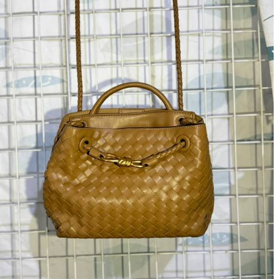 Tas Bottega Preloved