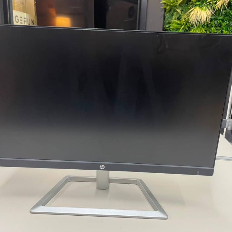 Monitor HP 24 INCH LED N240