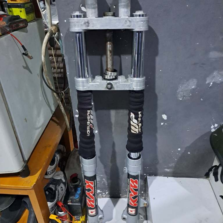 TELE TELESKOPIK SHOCK DEPAN GORDON KYB AS 41 ORIGINAL BEKAS PNP KLX DTRACKER