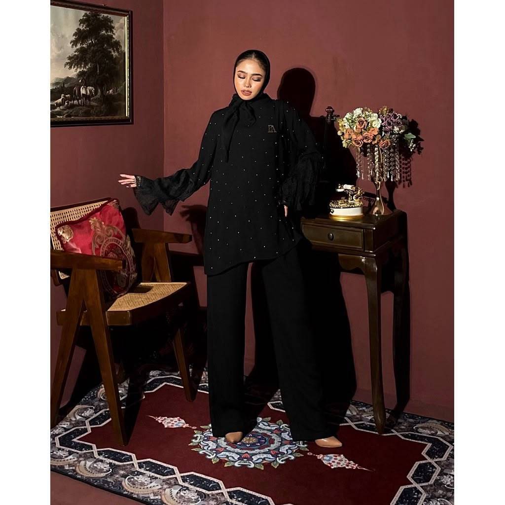 {NEW} ONE SET TUNIK NAZWA ZETBLACK ORI BY ELLY ARSY