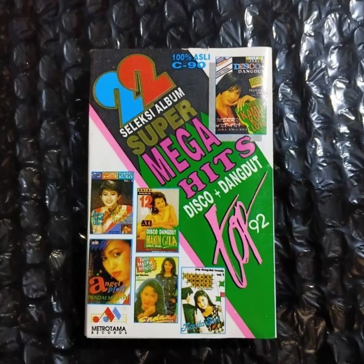 Kaset 22 Seleksi Album Super Mega Hits Disco Dangdut (Bagus)