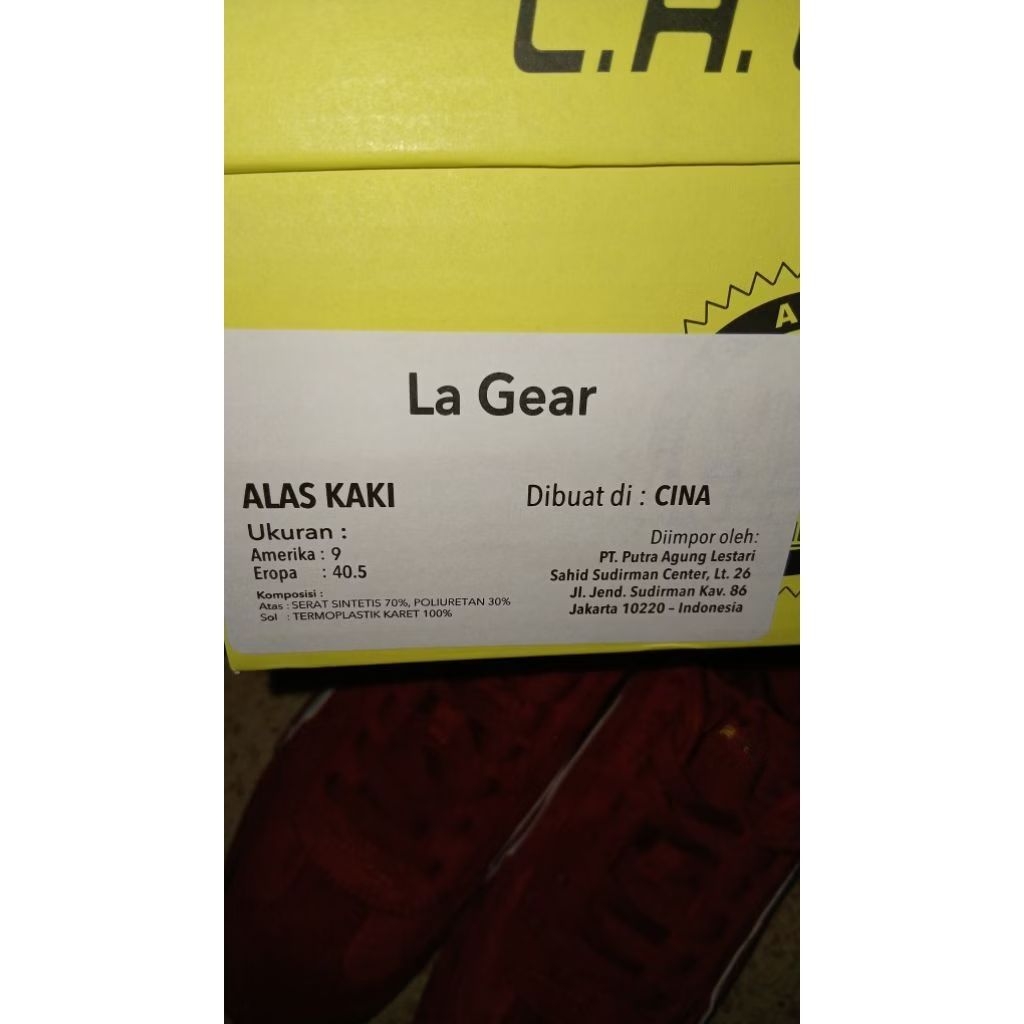 Sepatu La Gear Payless