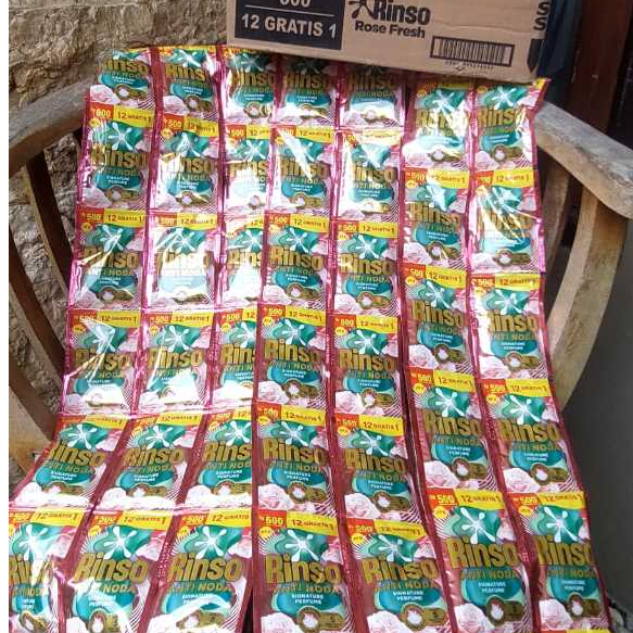 (NON PO) RINSO CAIR ISI 52 SACHET  (1/2 DUS)