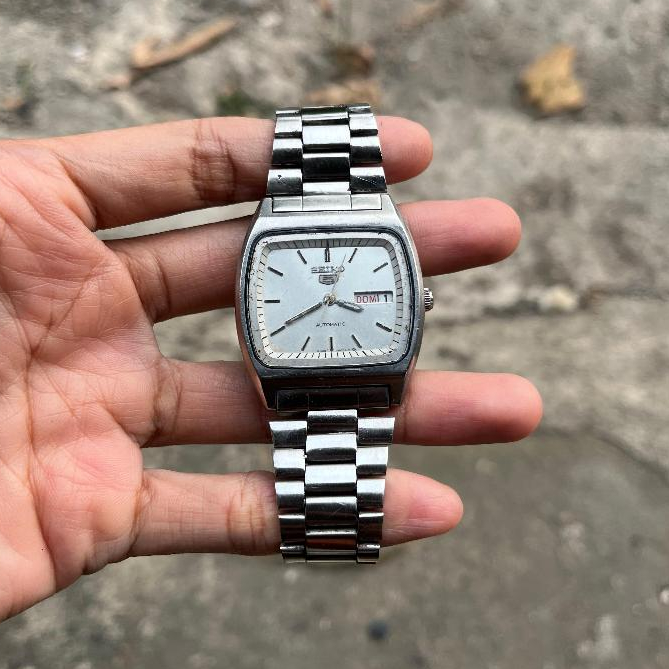 Jam tangan seiko second automatic original silver