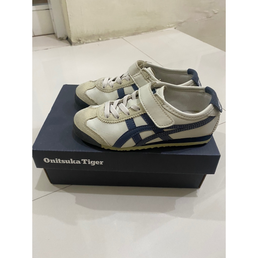 Preloved onitsuka Tiger 100% original beli di store