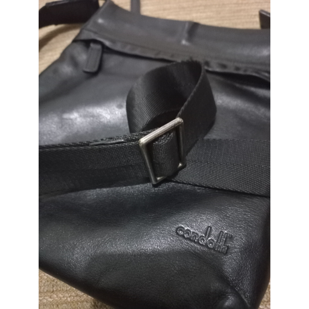 Tas Kulit - sling Bag Condotti Original