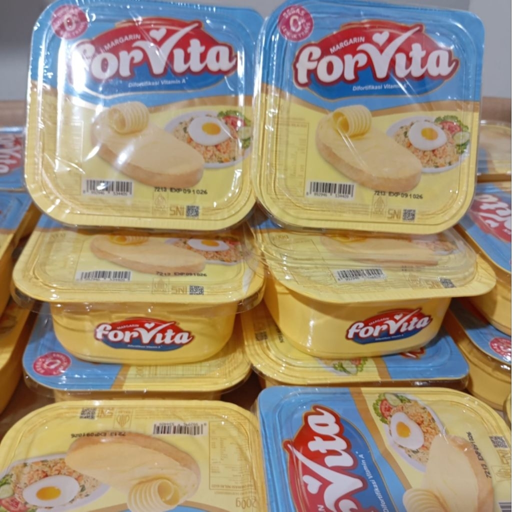 

Paket 3 Pcs forvita Margarin Kemasan Cup 200 gram