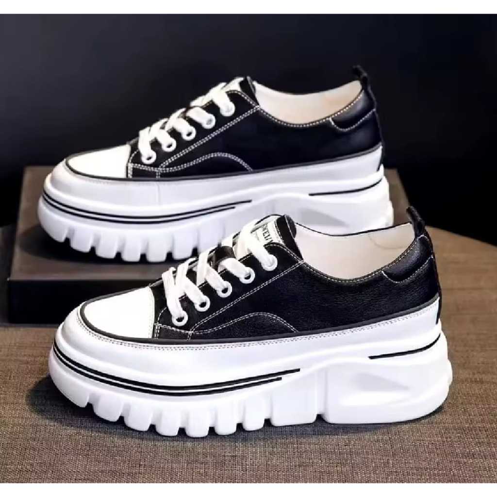 Sepatu korean style wanita terlaris sepatu kanvas hitam sepatu sekolah kekinian