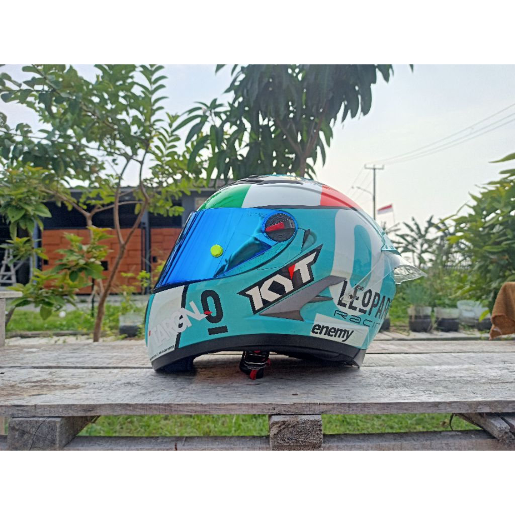 Helm KYT Vendetta 2 Leopard Preloved