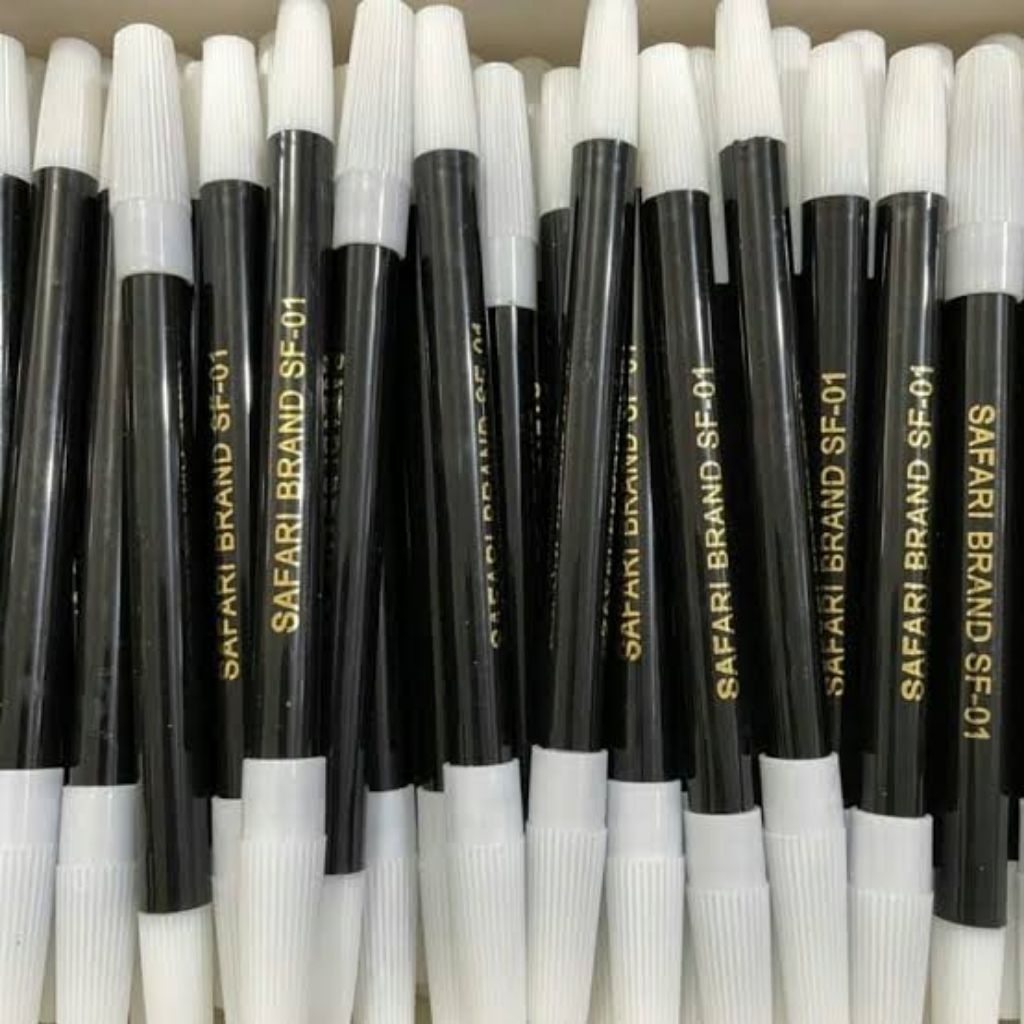 

SPIDOL HITAM KECIL SAFARI 12 PCS