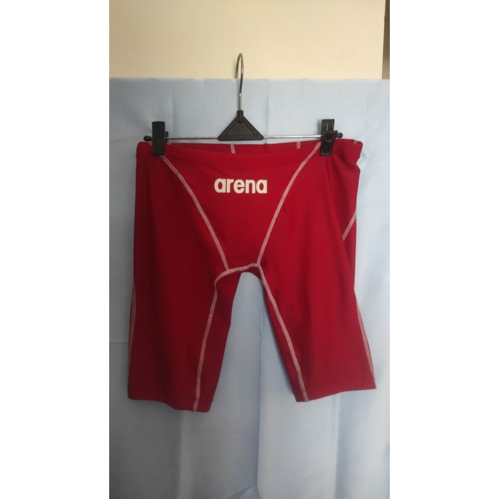 Celana Renang Pria Arena