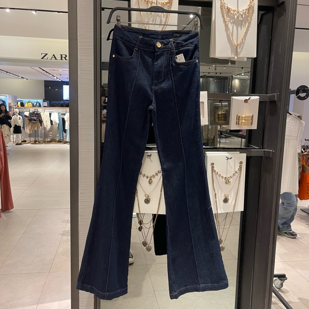 Jeans Flare ZARA Women Jastip (jasa titip)