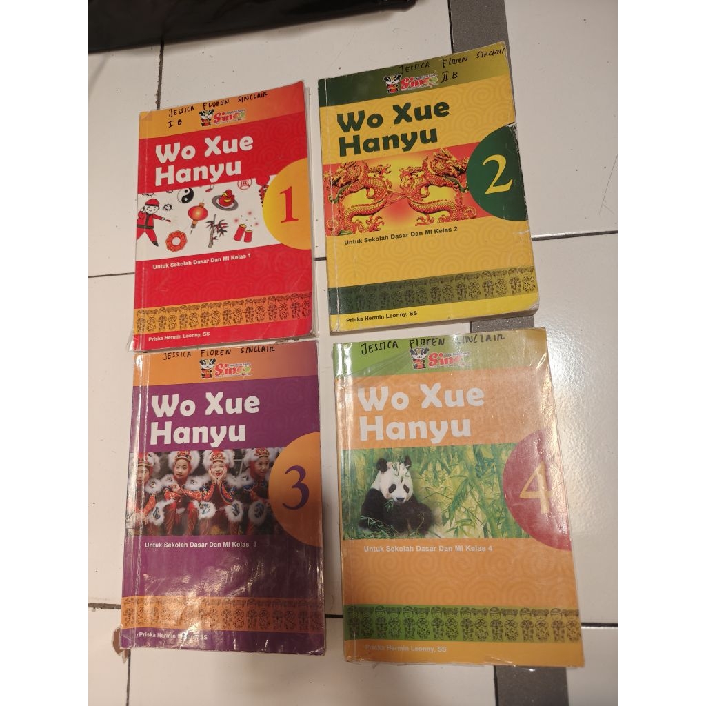 (ISI 4 BUKU) OBRAL PAKET BUKU MANDARIN "WO XUE HANYU" SECOND / BEKAS