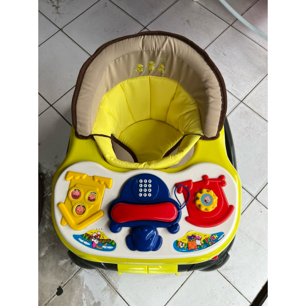 babydoes babywalker 1077kursi duduk ayun bayi/alat bantu jalan bayi