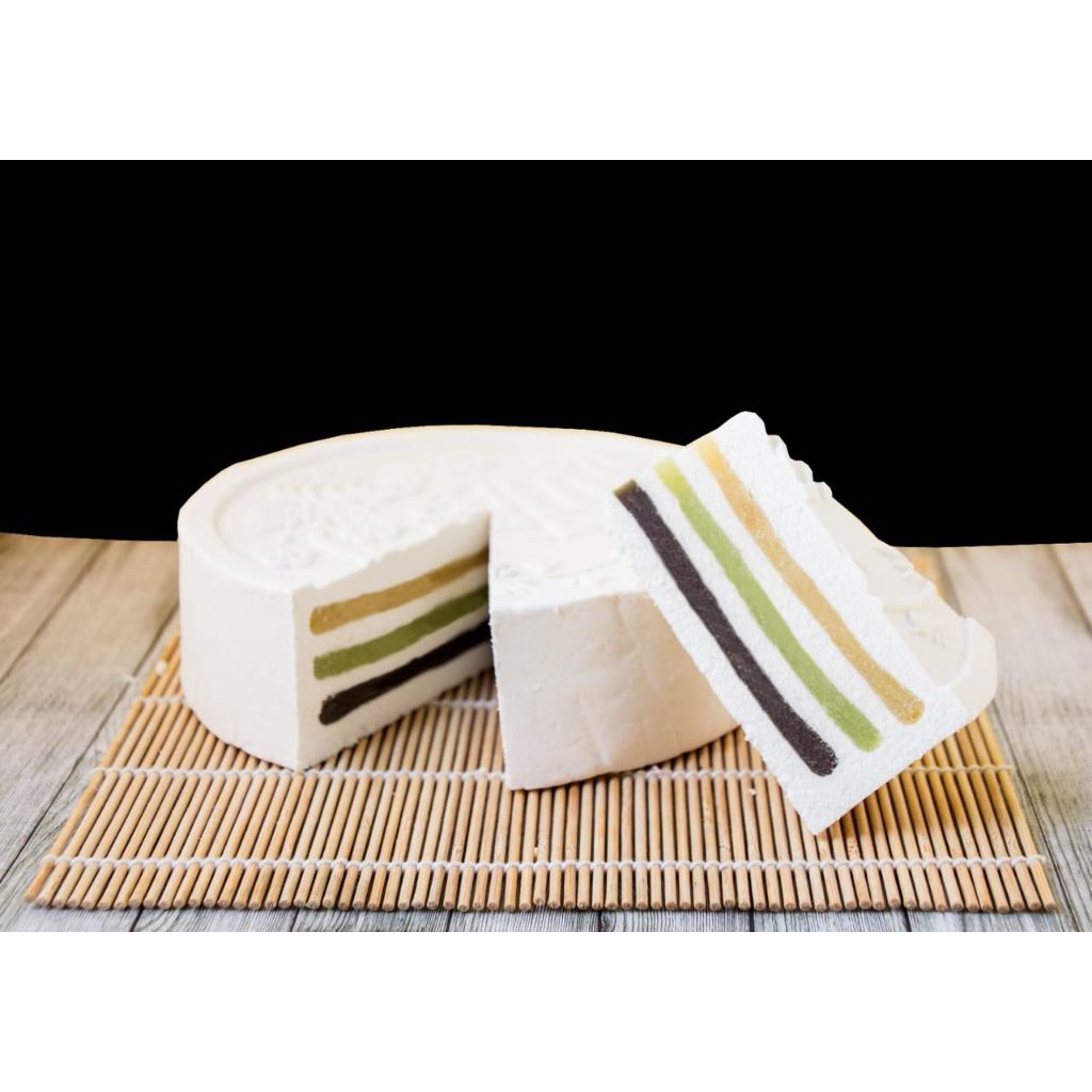 

[SAU CHONG] THEU SA KO PUTIH 3 RASA/THEU SA KO SPESIAL/MOON CAKE/KUE BULAN PUTIH 3 RASA/KOU BULAN SINGAKAWANG/PHAK KAO/THEU SA KAO/HALAL