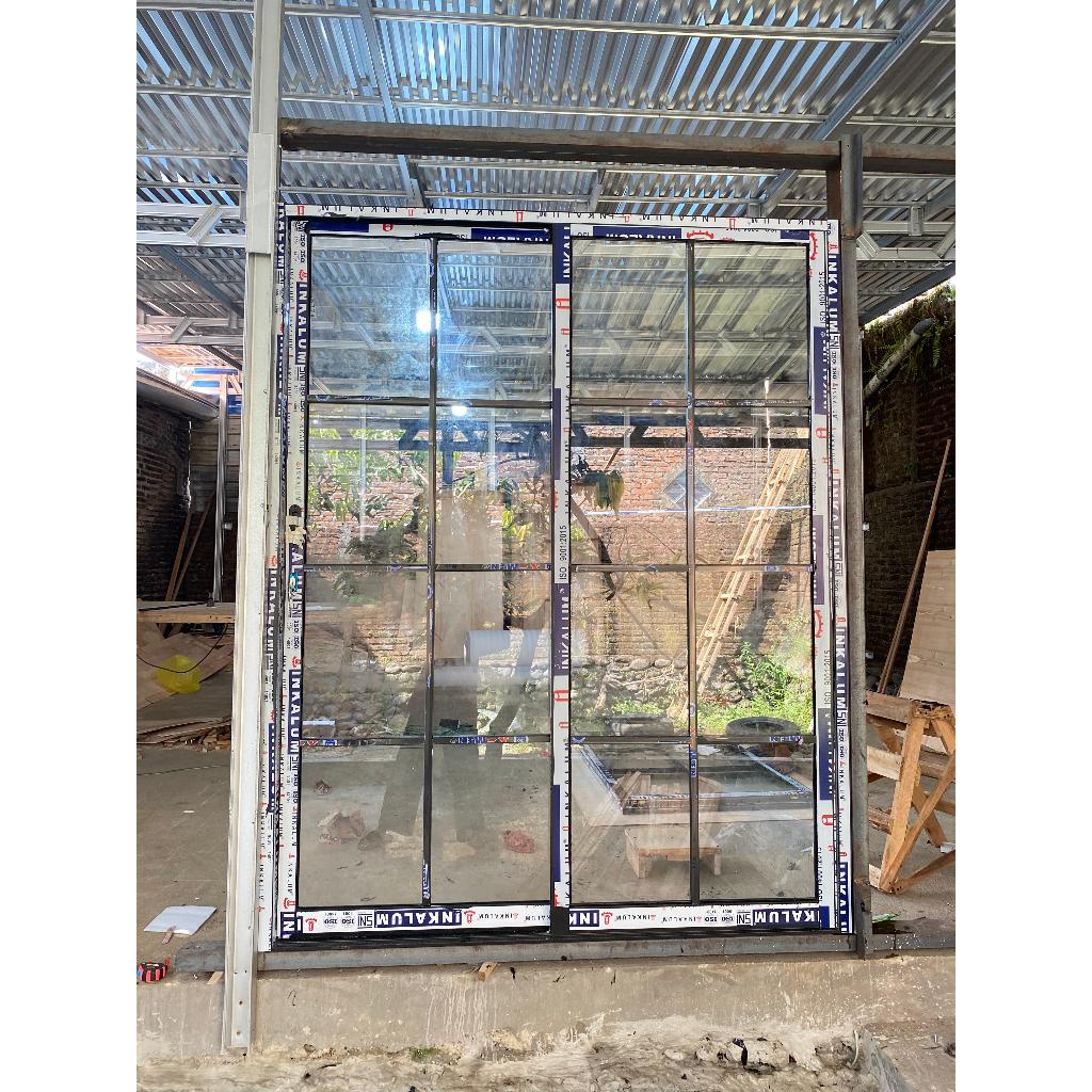 PINTU SLIDING ALUMINIUM GESER ORNAMEN 2 DAUN BISA SLIDING 2 ARAH BISA CUSTOME UKURAN
