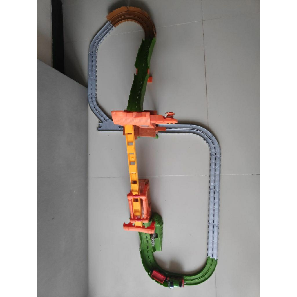 Thomas and friends preloved set Misty island zip-line