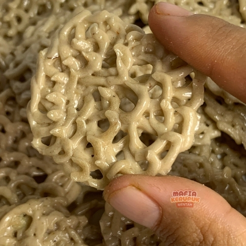 

Kerupuk Banyuwangi PS Bulat Rasa Ikan Mentah