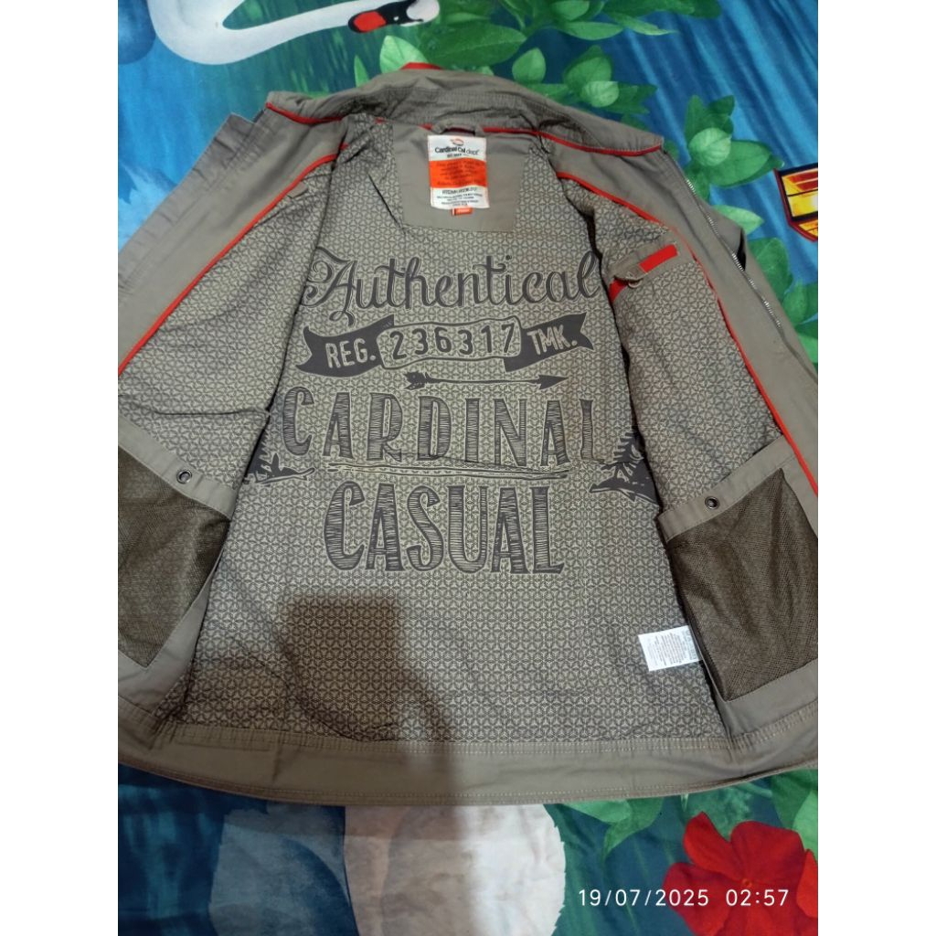 Cardinal casual jaket keren
