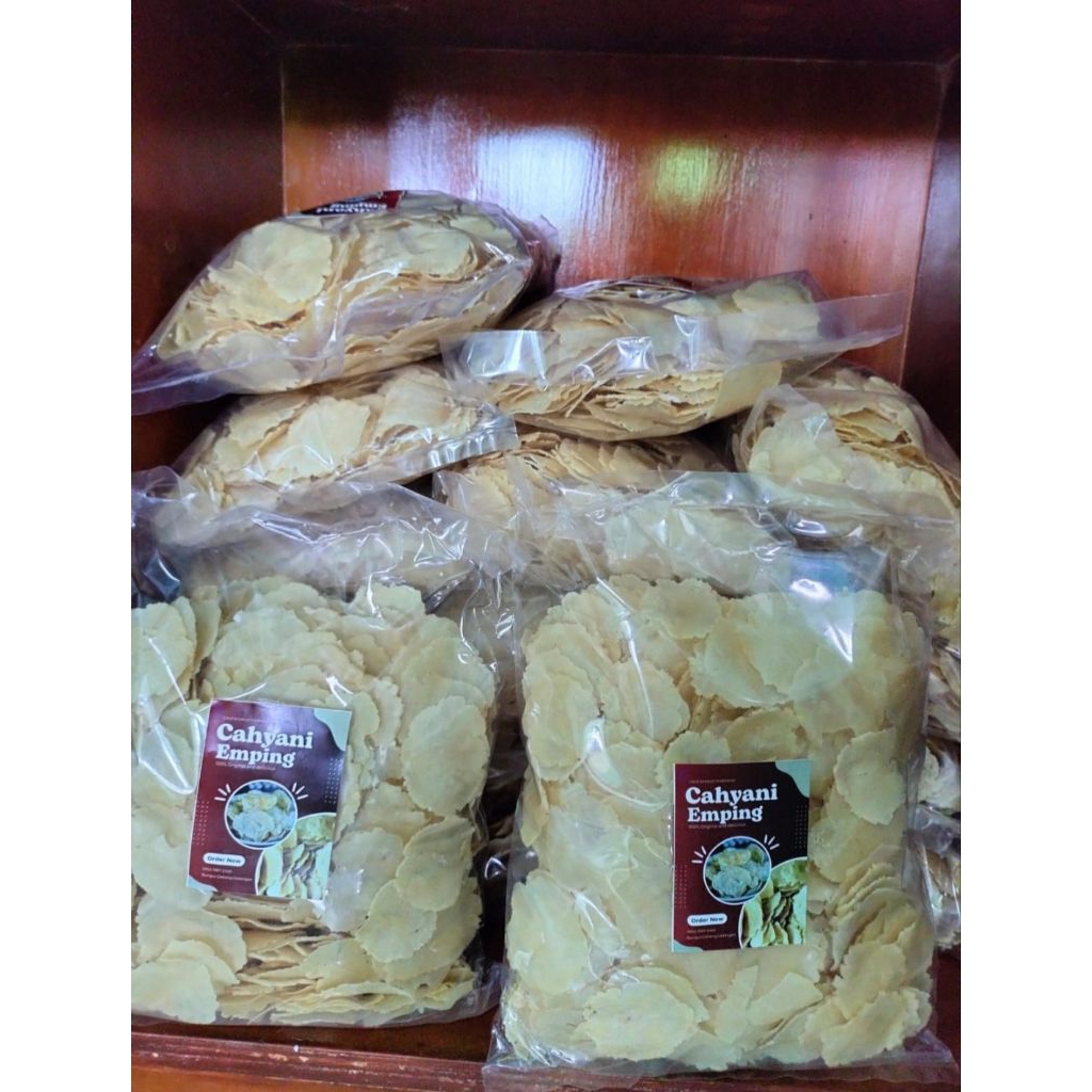 

Emping melinjo premium ukuran kecil-kecil