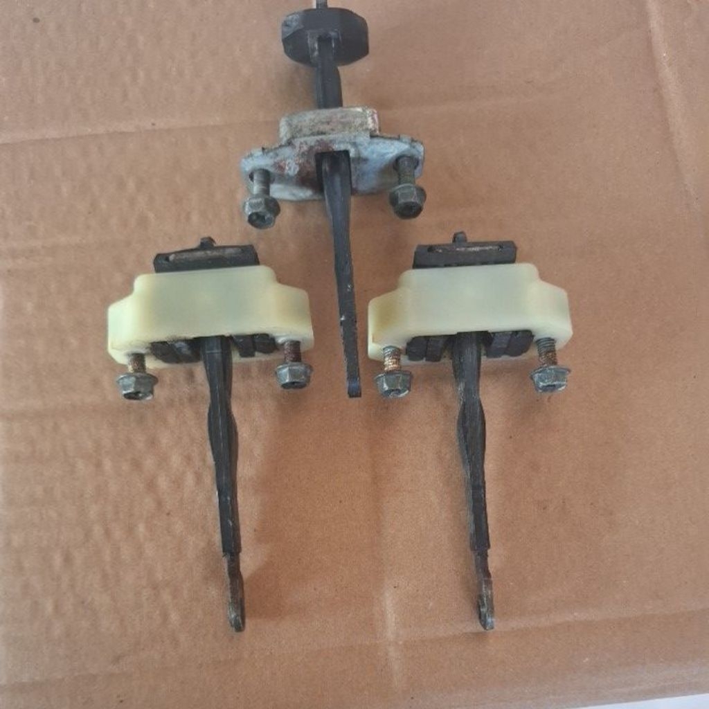 door checker door stoper suzuki vitara escudo grand lepasan original