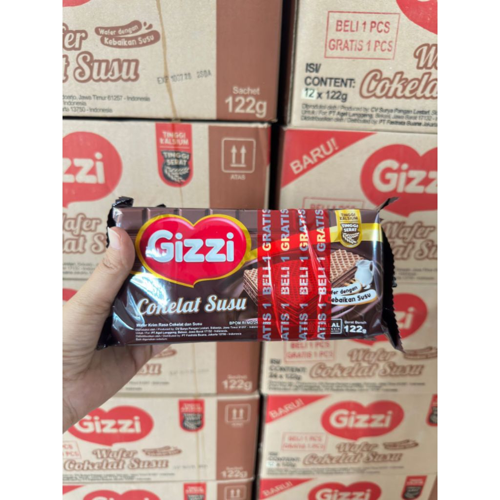 

1 karton Wafer Gizzi Chocolate banded kemasan beli 1 gratis 1 isi 12banded ( 24 x 122gr )