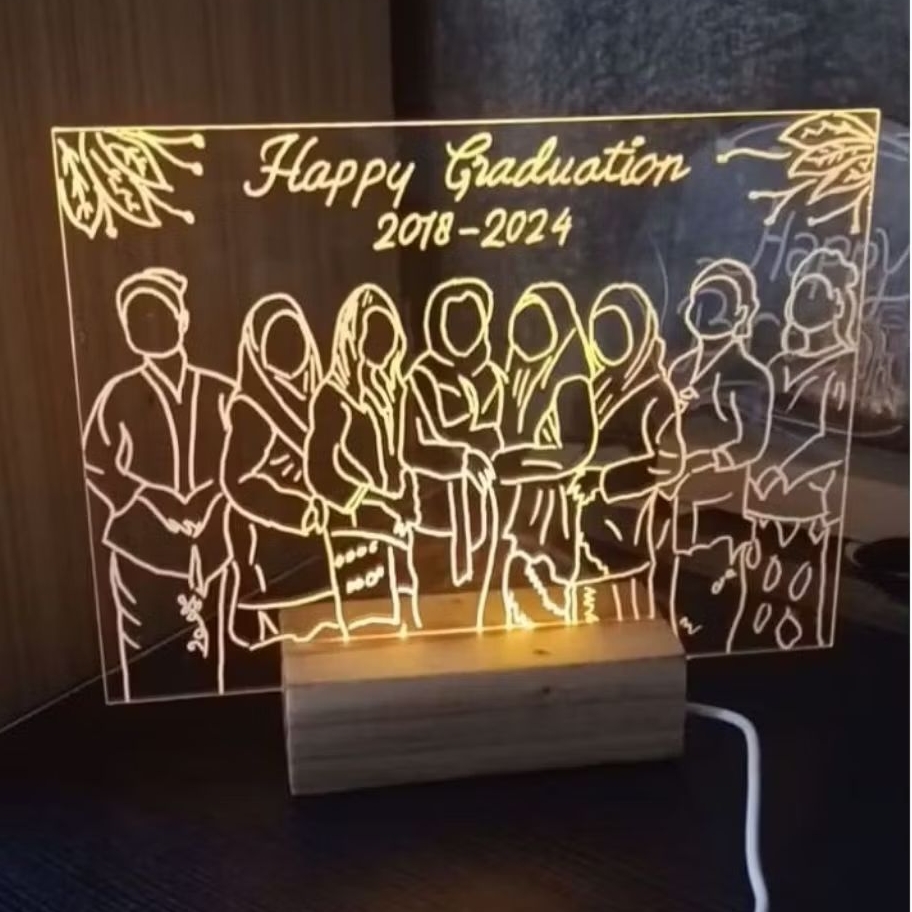 Lampu Akrilik Costum Wisuda Souvenir Graduation Kenang-Kenangan Wisuda Kado Akrilik Led Costum Gift 