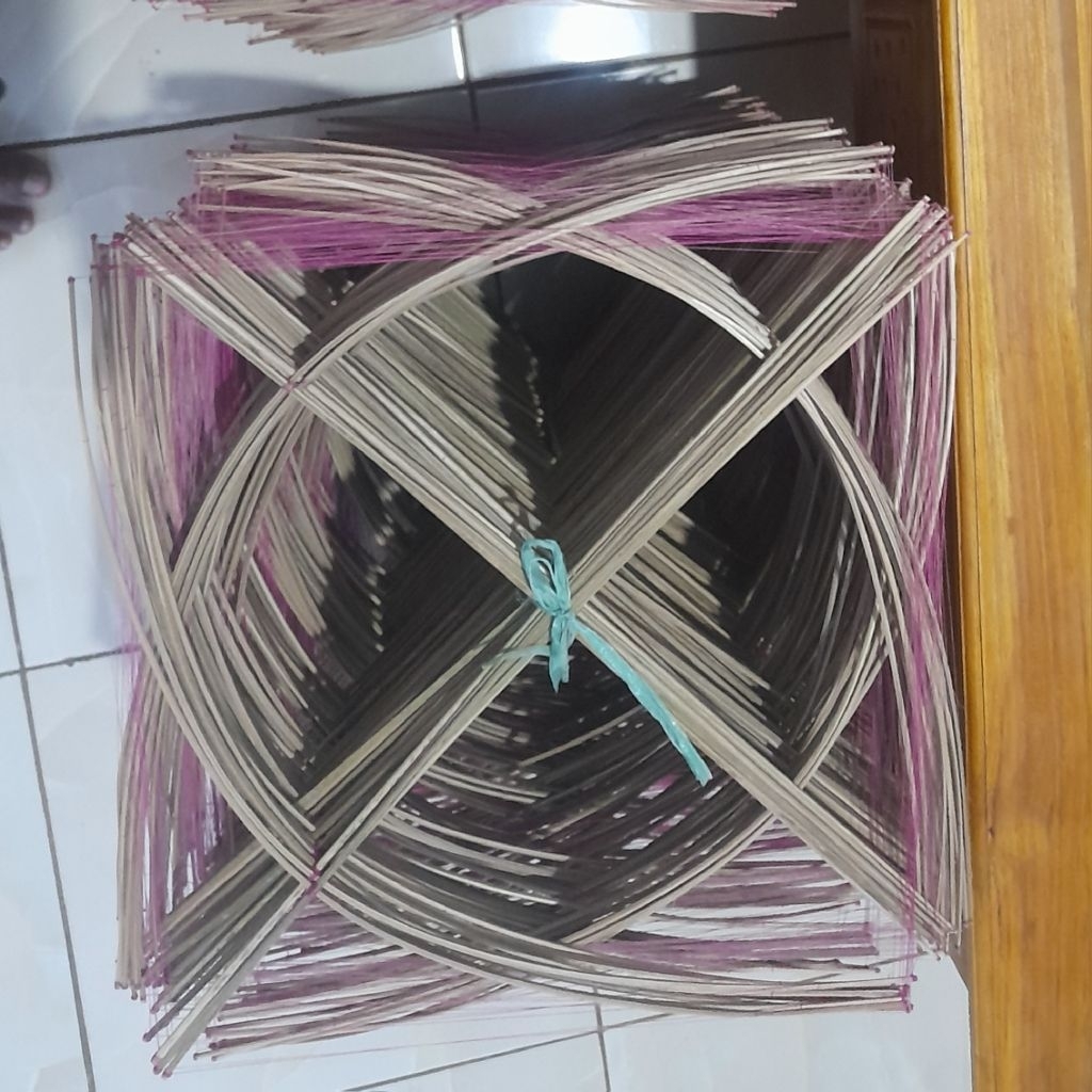 Arku layangan/rancangan standart petung