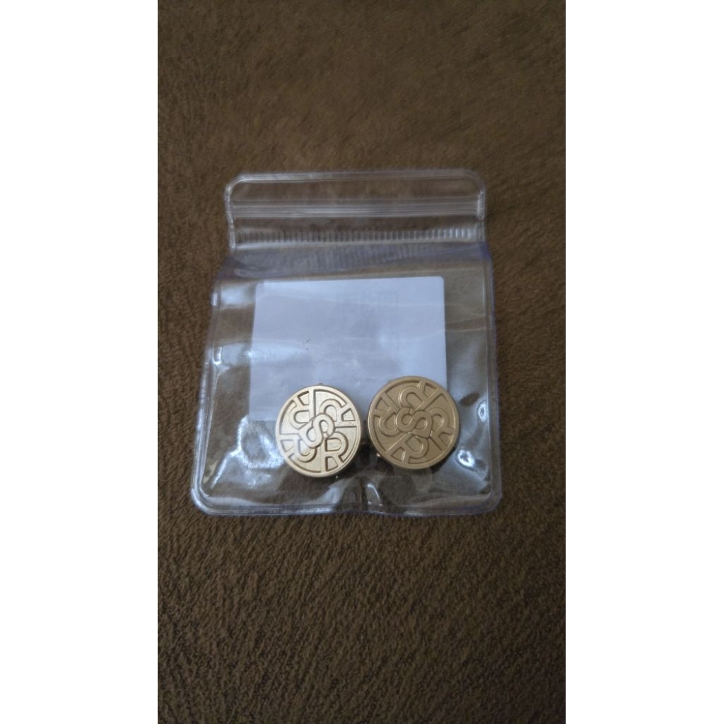 As.is brooch BS x RM