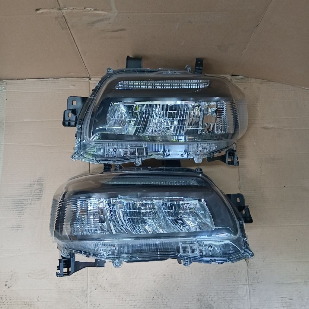 headlamp lampu depan grand max town ace prime black