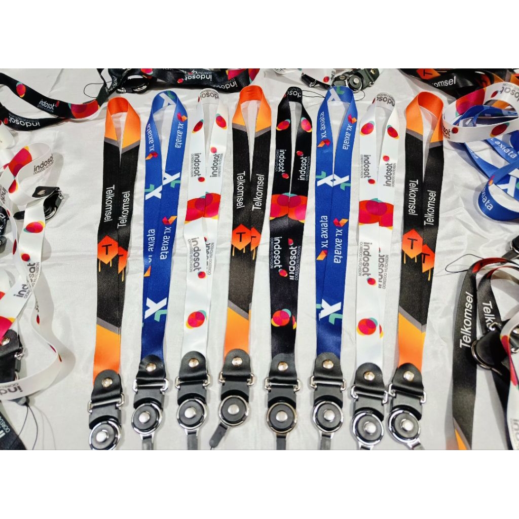 

LANYARD MOTIF PROVIDER INDONESIA TALI GANTUNGAN NAME TAG/FLASHDISK/ID CARD/DLL