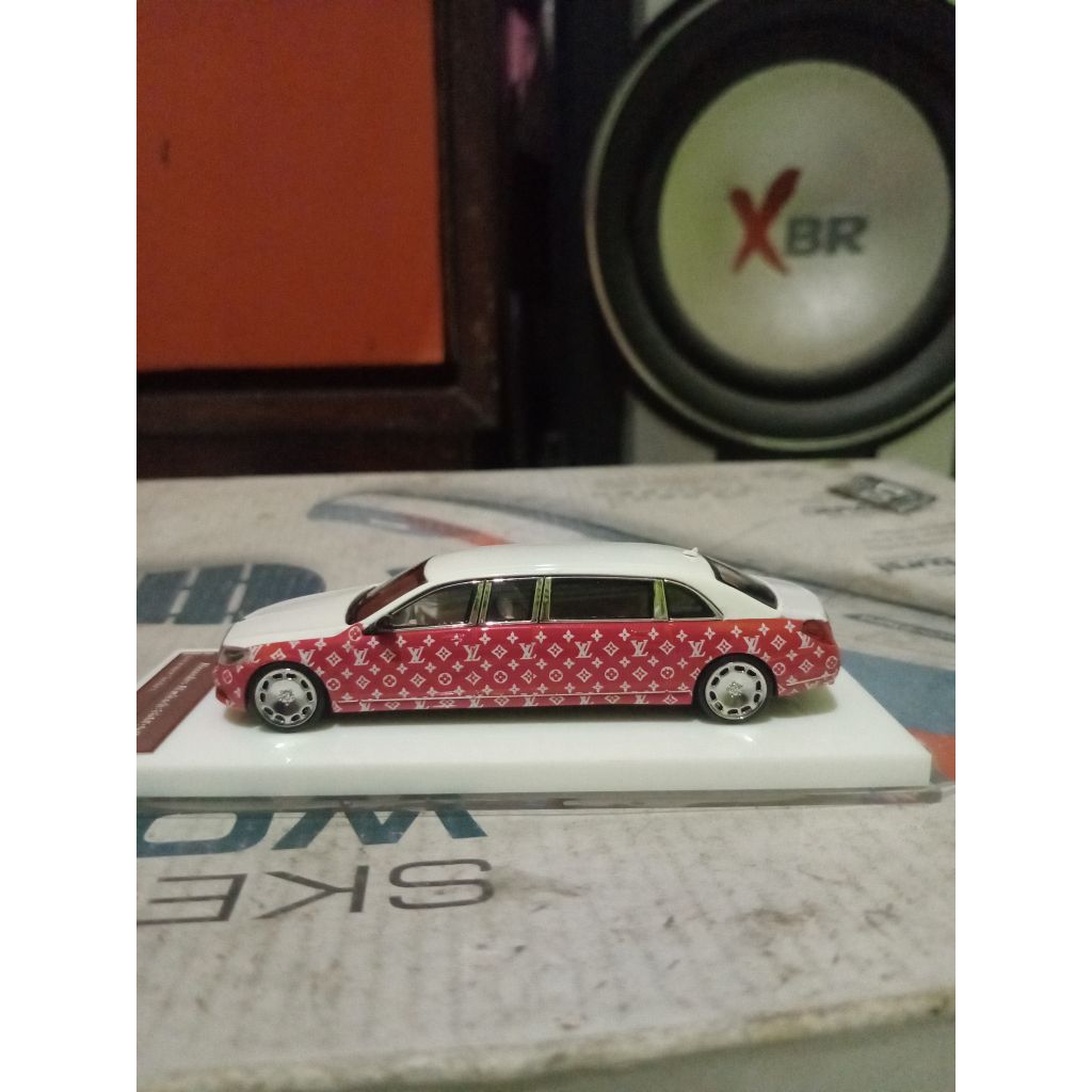 stance hunters mercedes maybach S600 Luois Vuitton