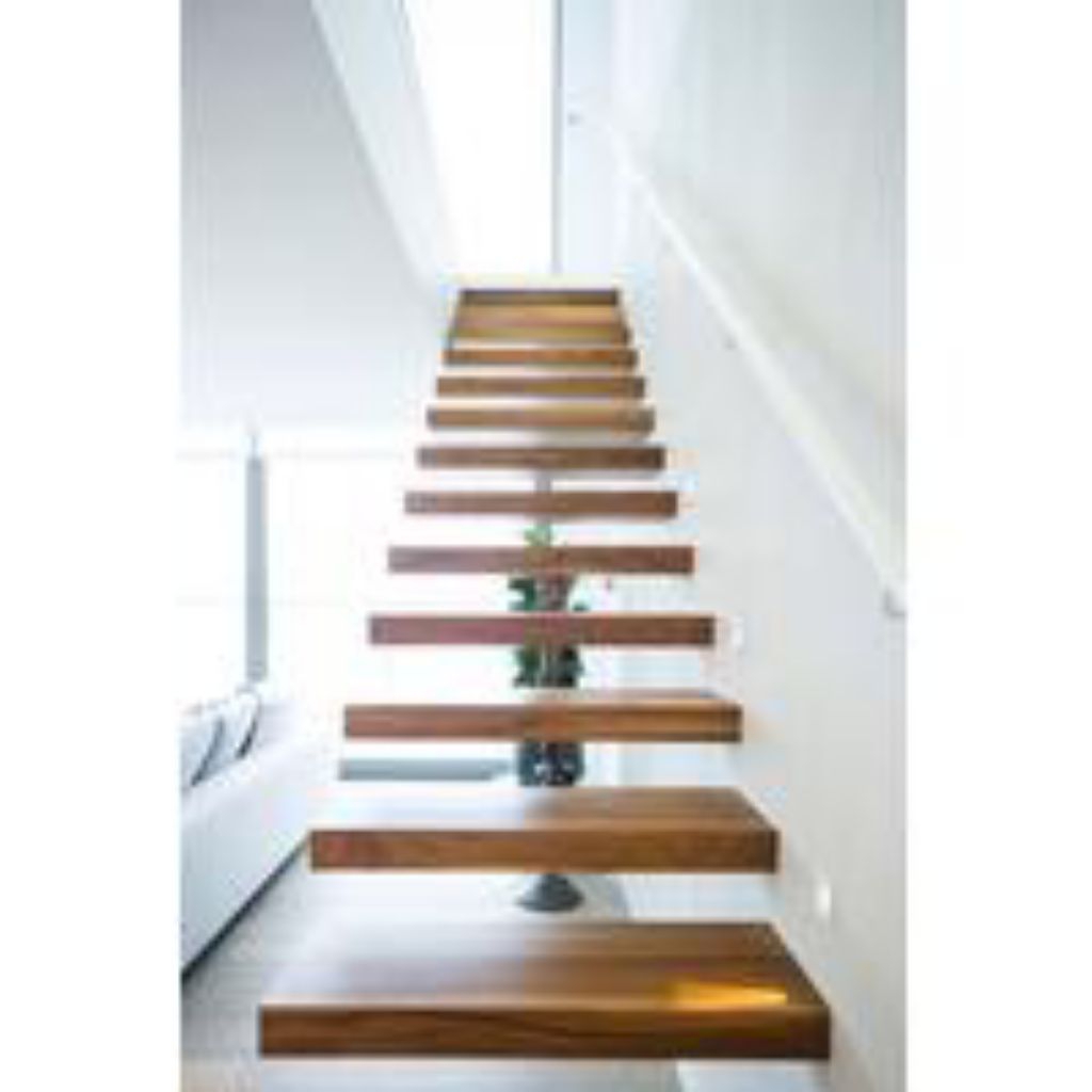 Anak Tangga / Lantai Kayu / pijakan tangga