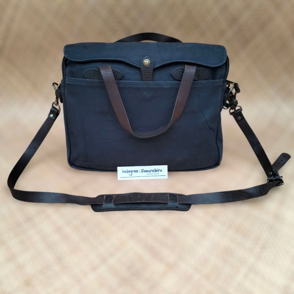 Filson briefcase navy not filson bag filson small bag filson rucksack filson original visvim momotar