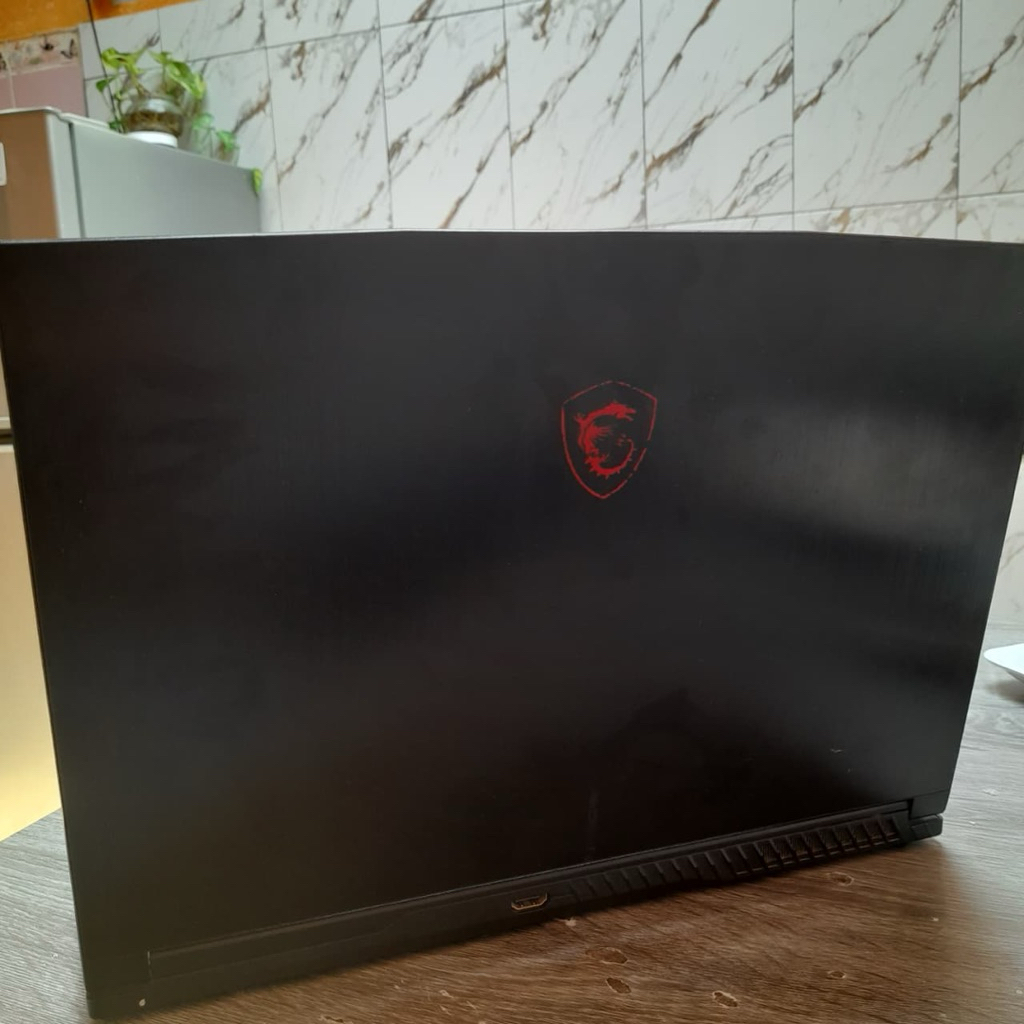 preloved laptop MSI second