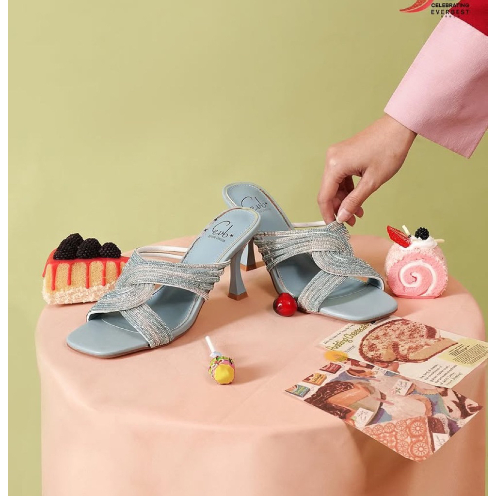 EVB TAERIM SANDAL HEEL