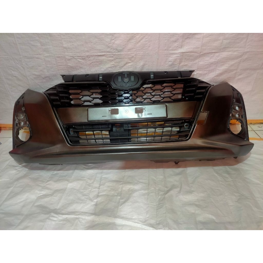 Bemper calya 2019-2025