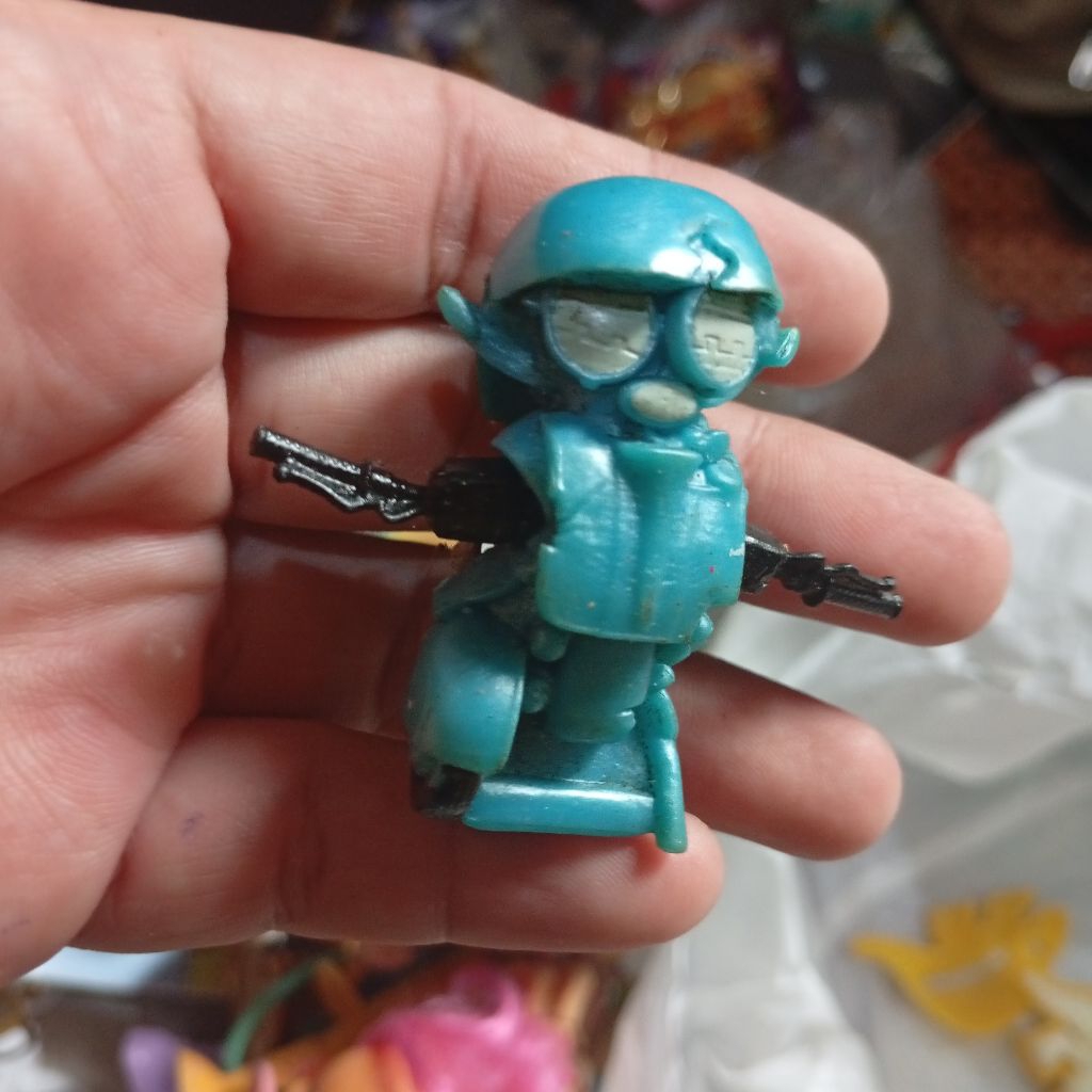 hasbro toys Transformers little robot