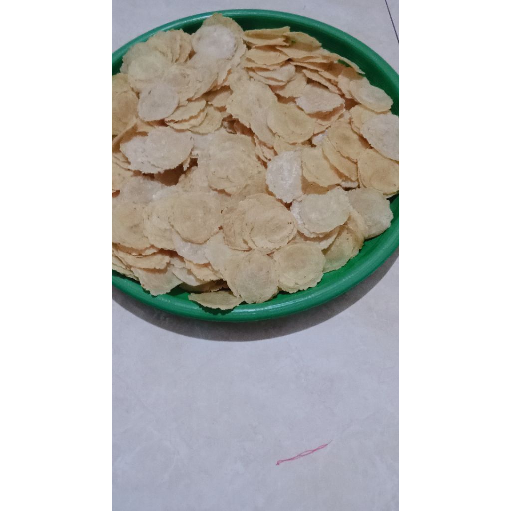 

Emping Mlinjo Mentah Khas Tulungagung