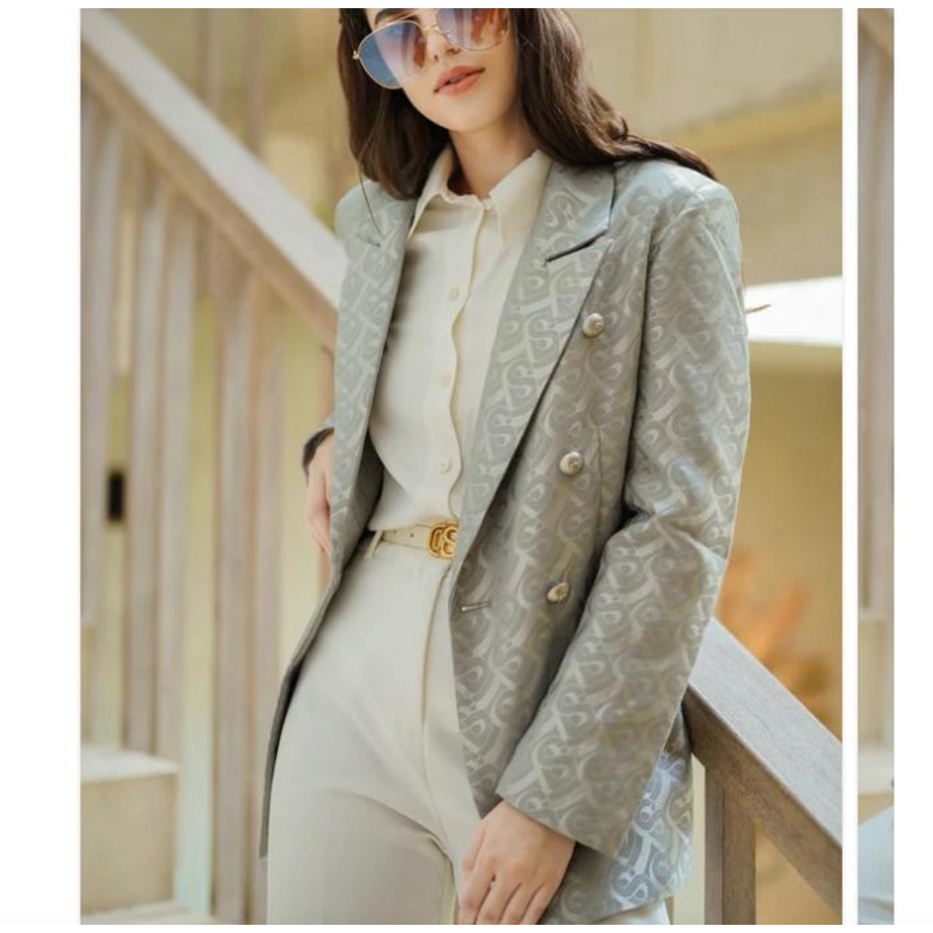 Buttonscarves x Benang Jarum Bimu Blazer Grey