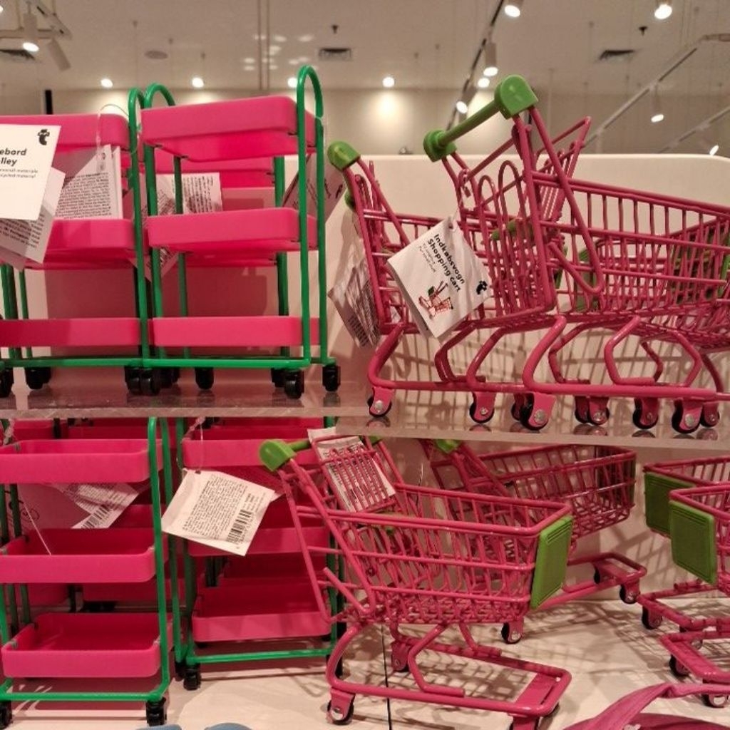 

[JASTIP FLYING TIGER] Tempat Makeup Trolley Pink Kecil