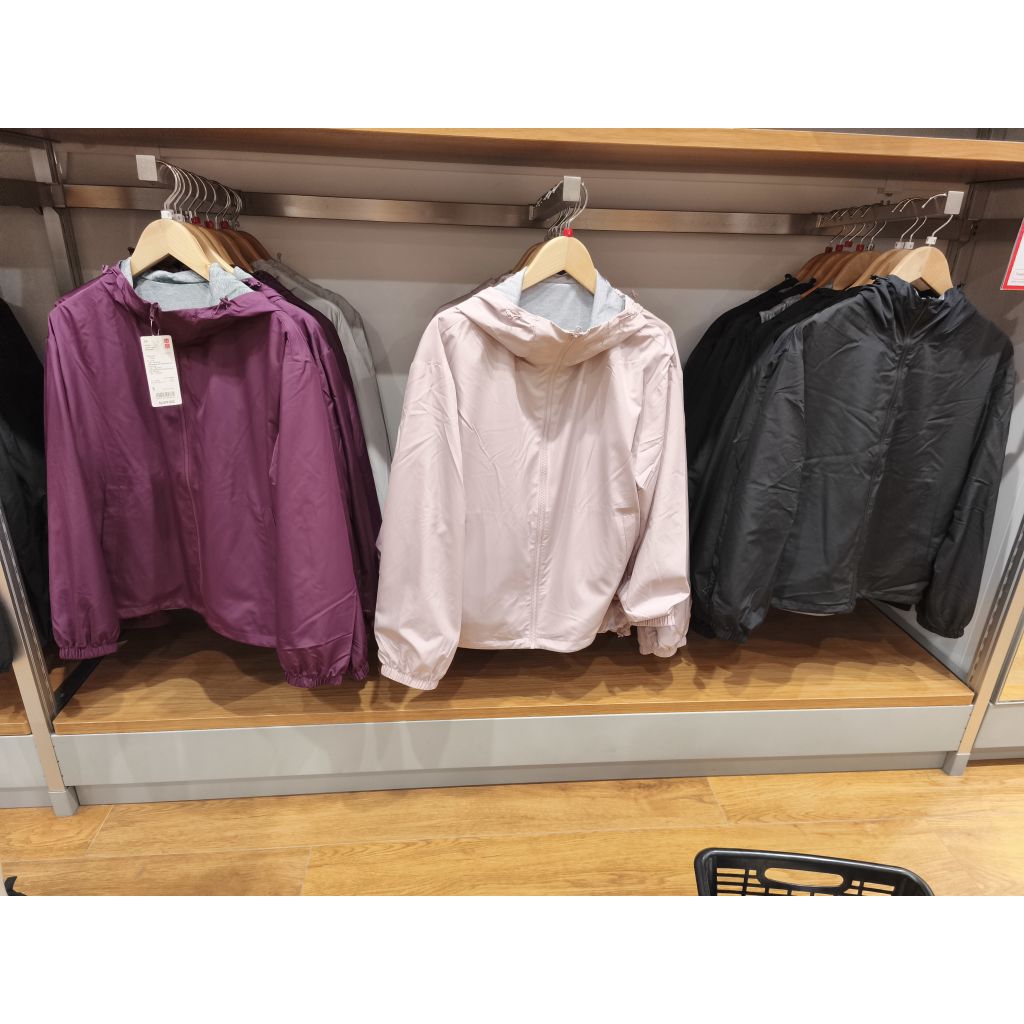 JAKET PARKA REVERSIBEL WANITA UNIQLO {JASTIP jasa titip}