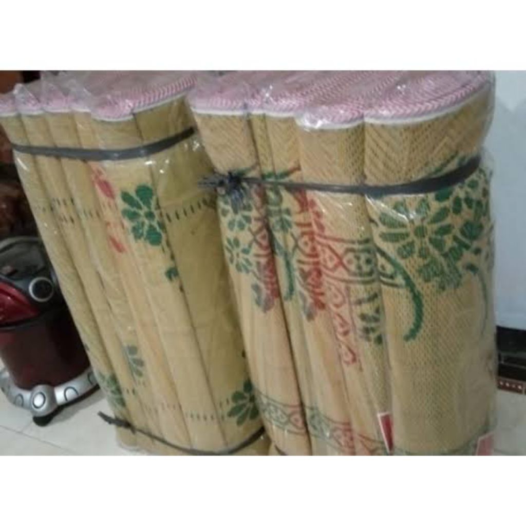 TIKAR PLASTIK  SINGALAUT UKURAN 1×6 meter