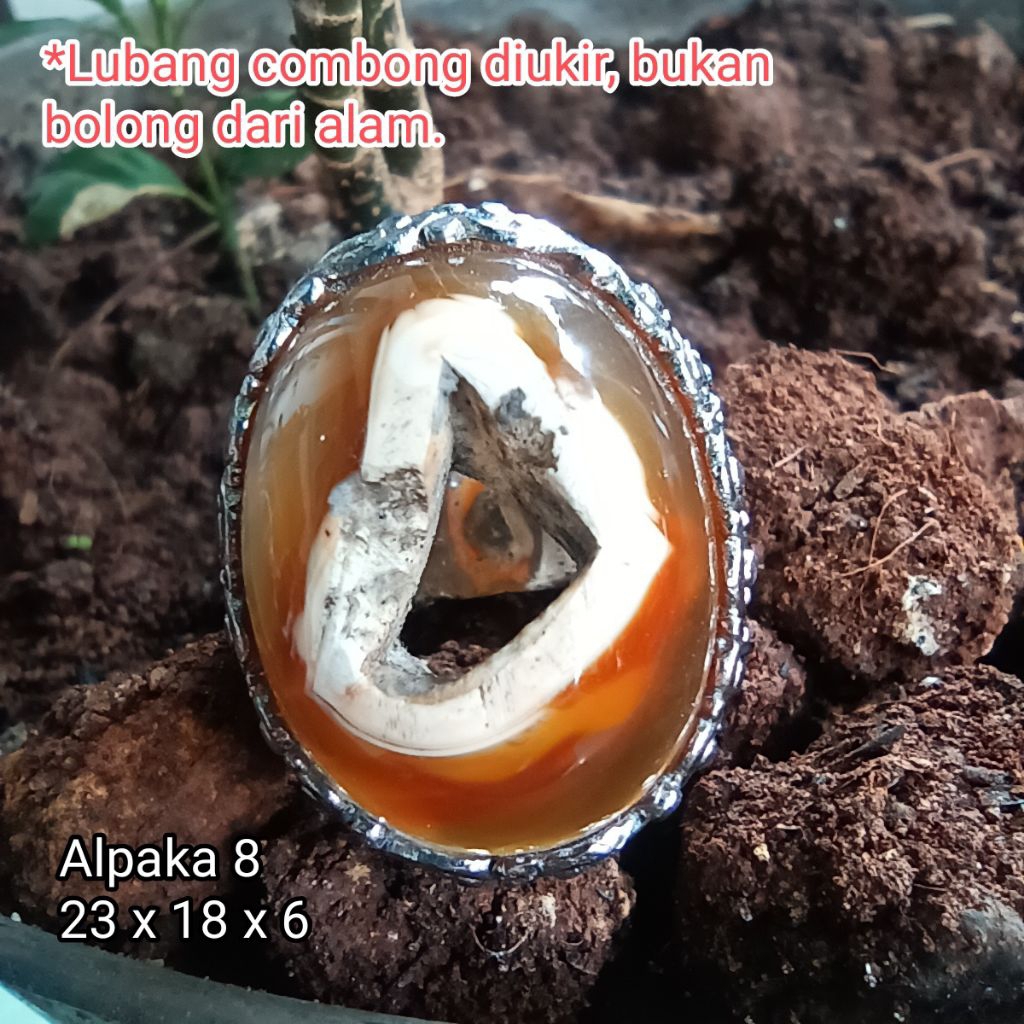 Akik Sulaiman Combong.